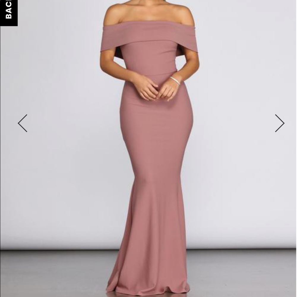 Beautiful Mermaid Style Gown 🧜‍♀️